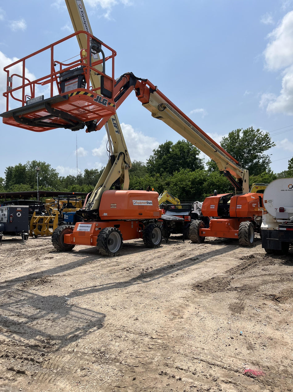 2022 JLG 860SJ