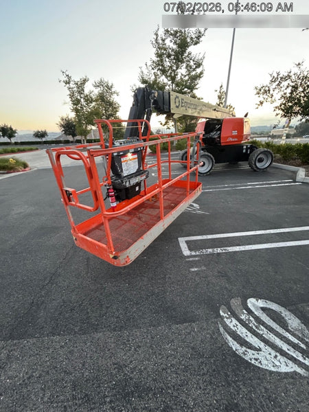 2025 JLG 660SJ