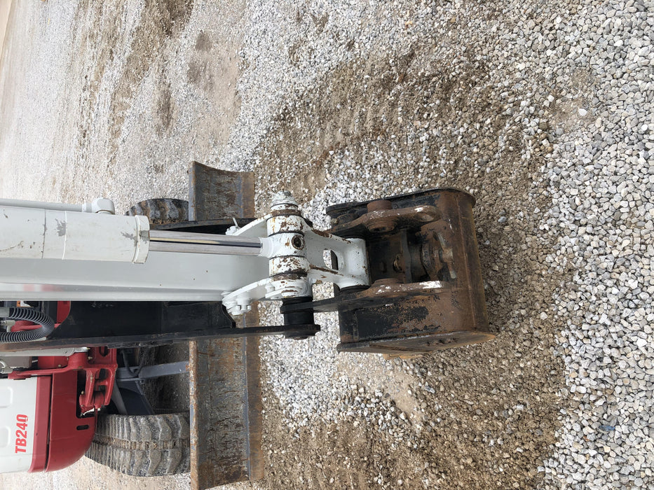 2019 Takeuchi TB240 Takeuchi TB240 Canopy w/Rubber Tracks, Auxiliary Hydraulics, Manual QC, Hydraulic Thumb, 12/18/24" Buckets