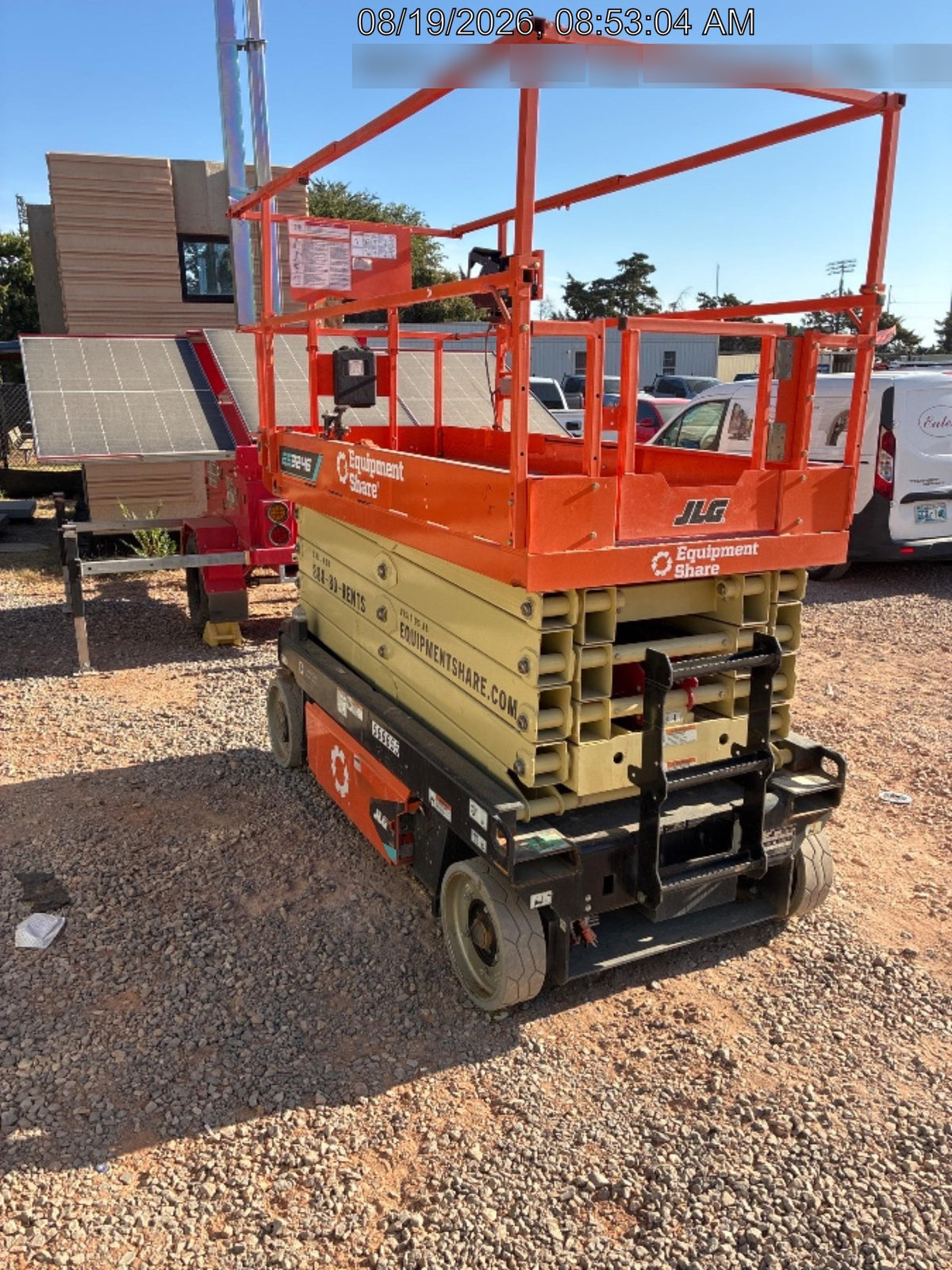 2025 JLG ES3246