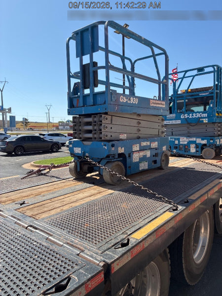 2019 Genie GS-1930 Fixed rails with chain Entry