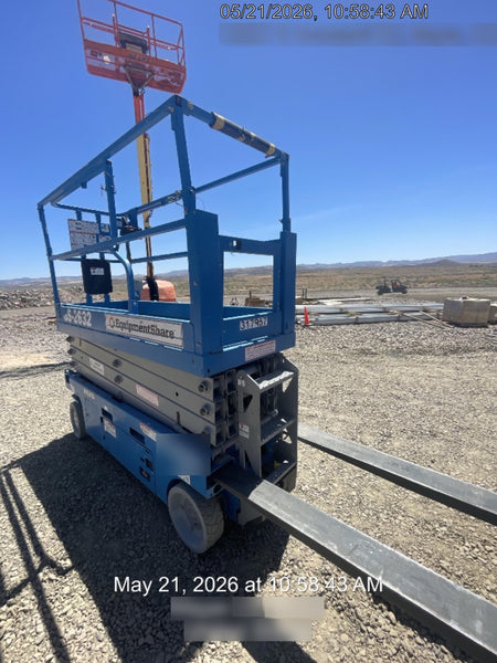 2023 GENIE GS-2632