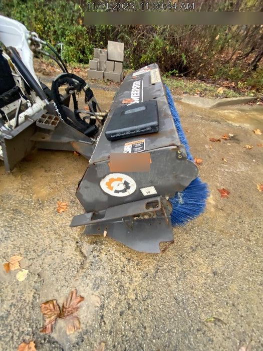 2019 PALADIN Sweepster SB72