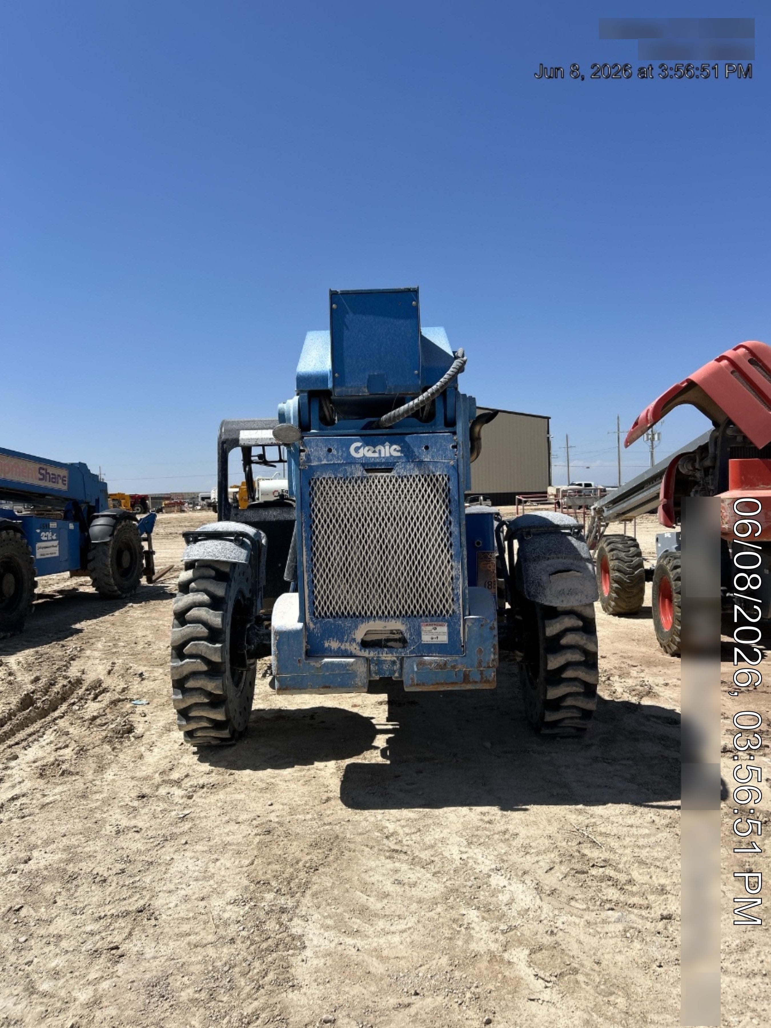 2017 GENIE GTH-1056