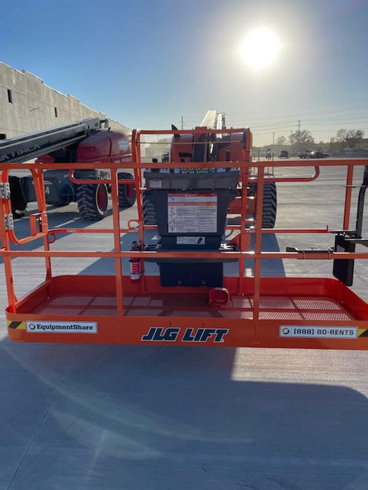 2021 JLG 600AJ