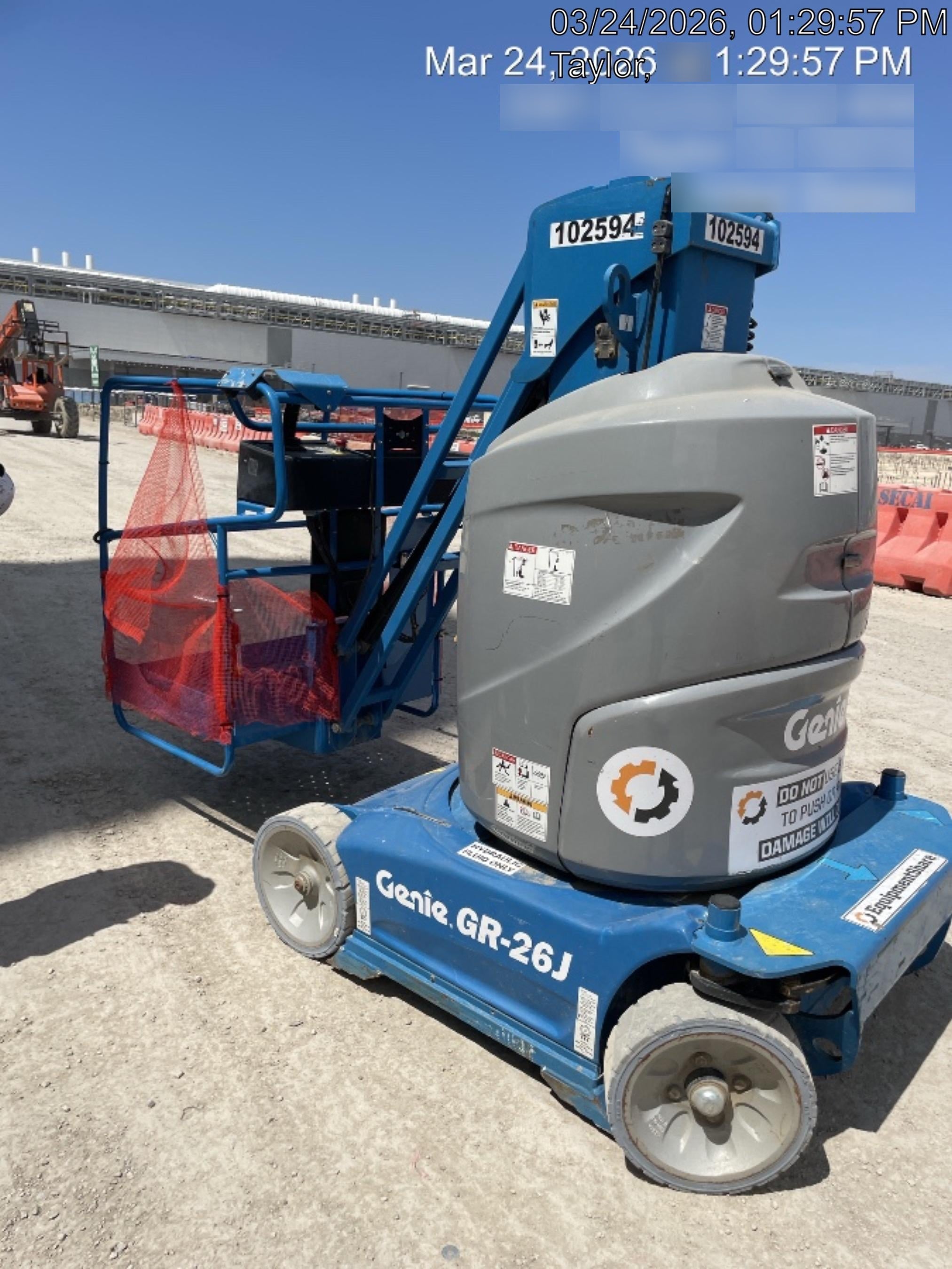 2020 GENIE GR-26J