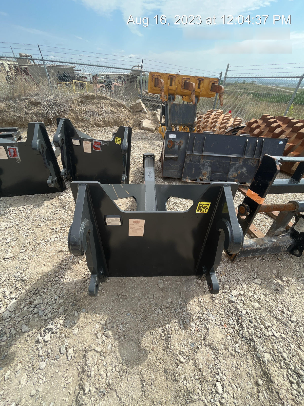 2023 JRB WA250-6 JRB Attachment