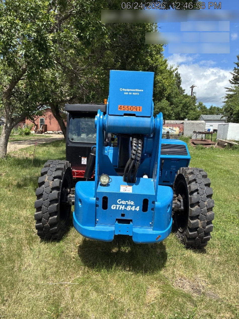 2024 Genie GTH-844 74Hp Dsl, Cab/Heat/Air, Sld Tires, LED WL, Bcn, L Hook, T3 + Access Control