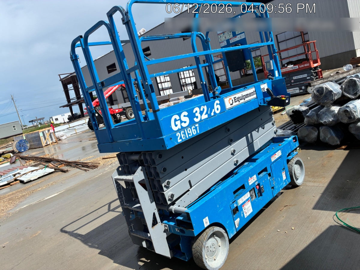 2022 GENIE GS-3246