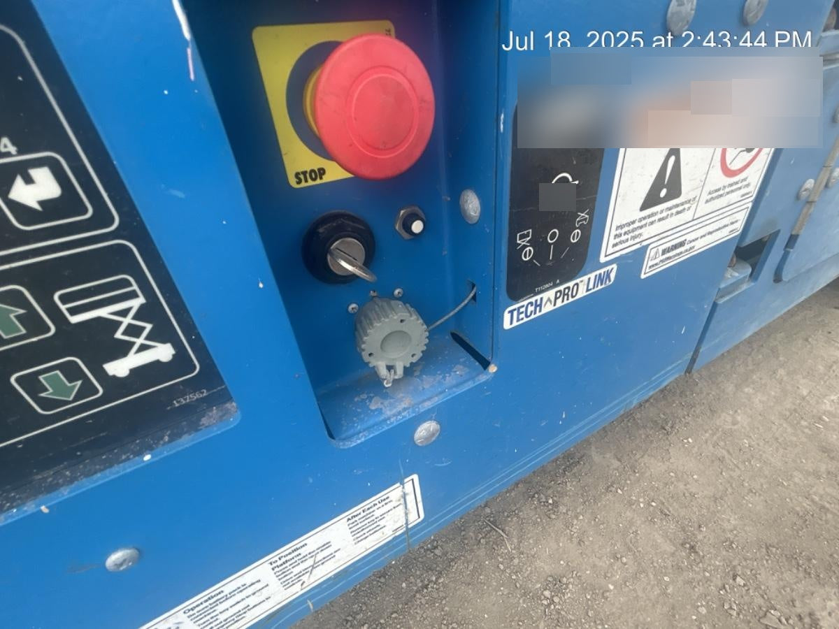 2022 GENIE GS-2632