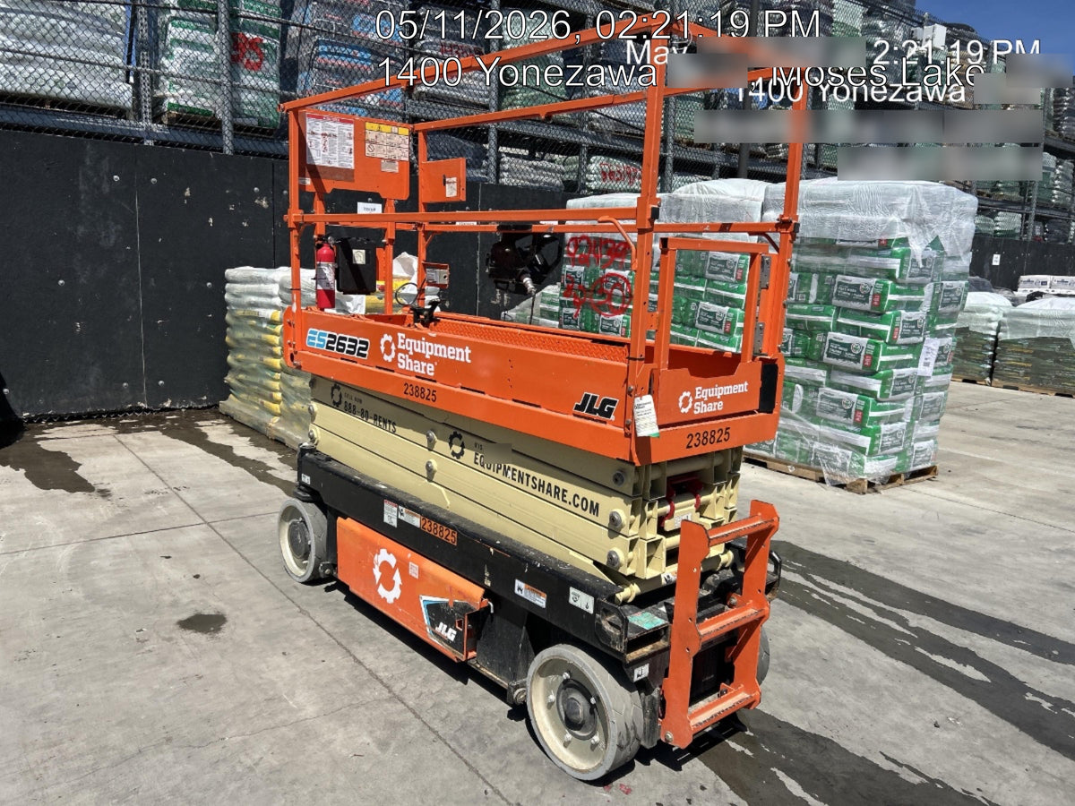 2022 JLG ES2632