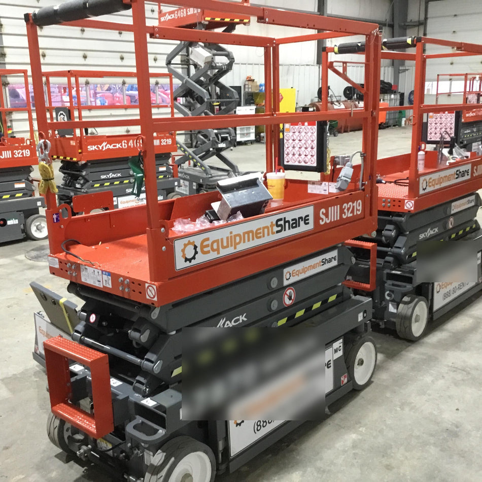 2018 Skyjack SJIII-3219 Skyjack SJIII3219 Scissor Lift w/Trojan Batteries