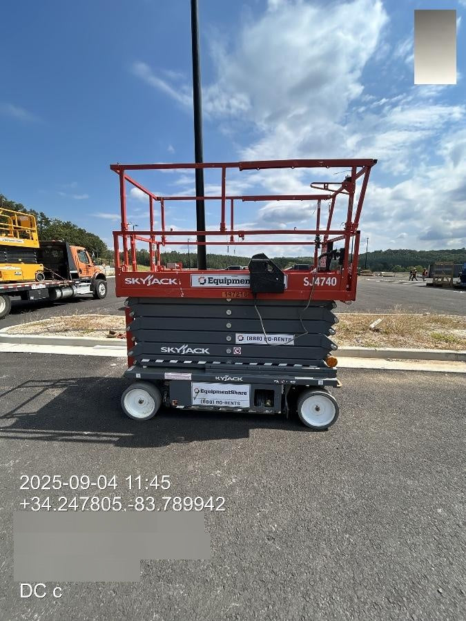 2024 SKYJACK SJ3219E