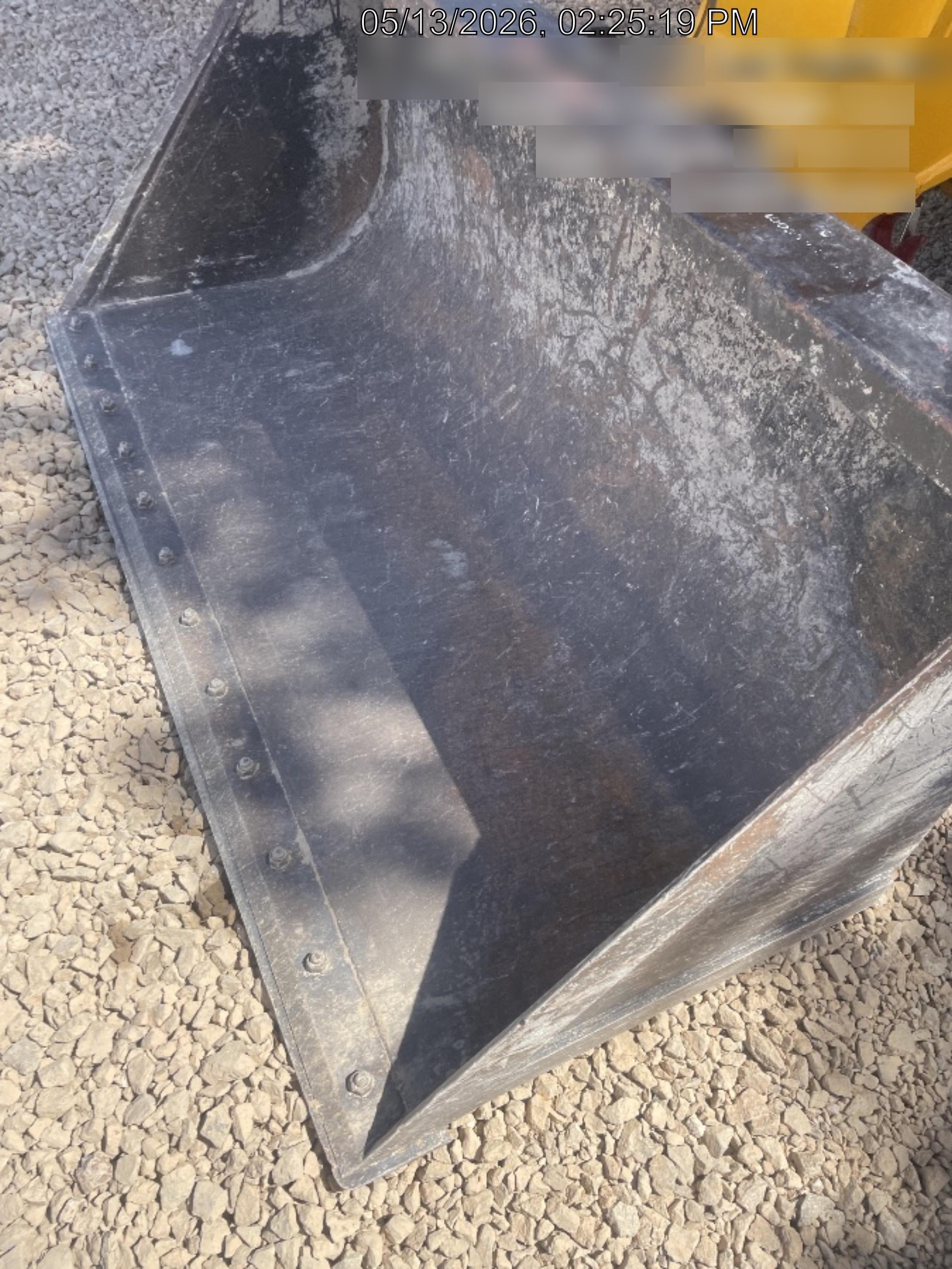2019 ARROW MATERIAL HANDLING Telehandler Bucket Pin-On