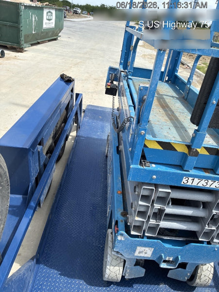 2023 GENIE GS-2632
