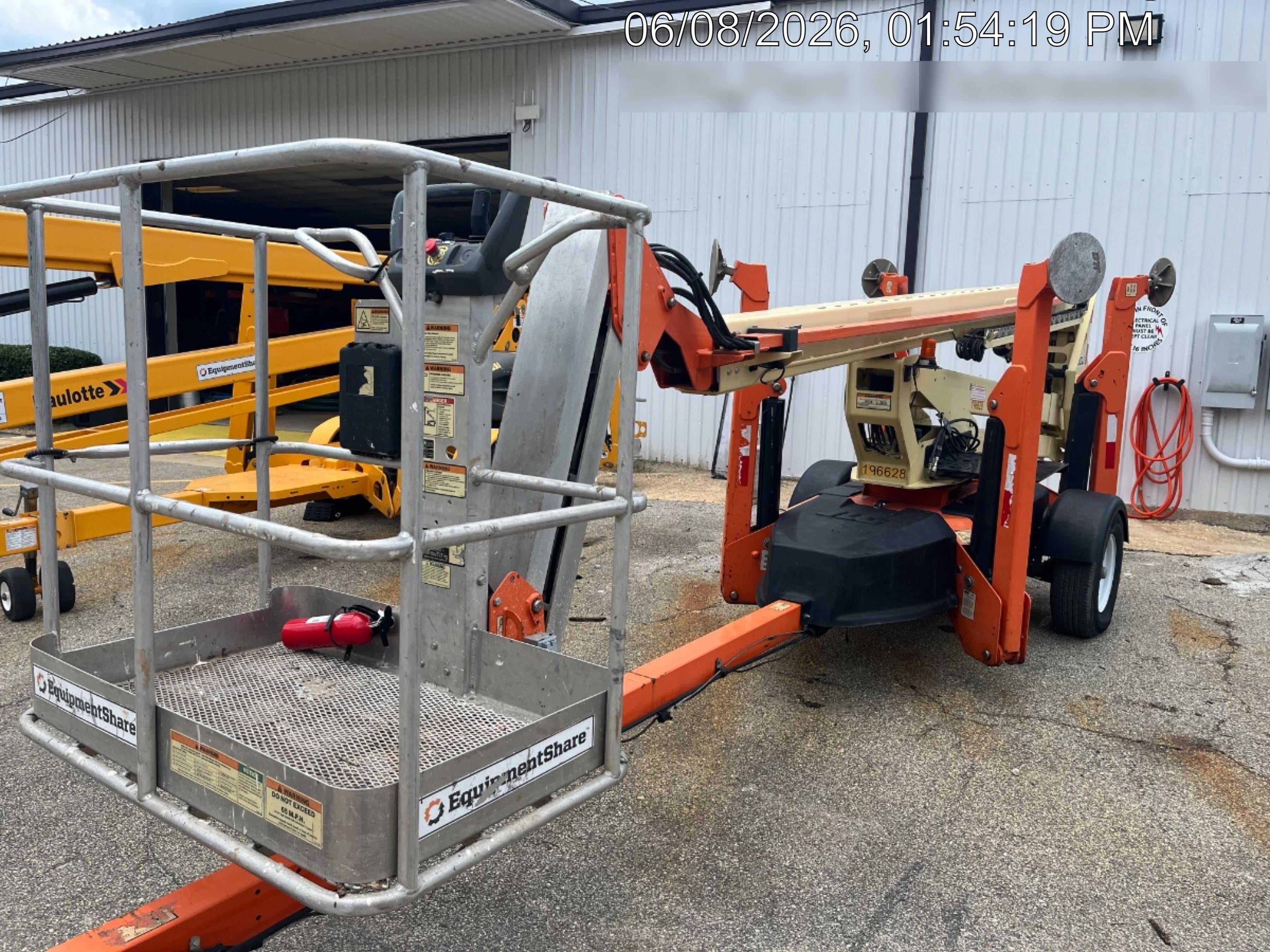 2021 JLG T500J