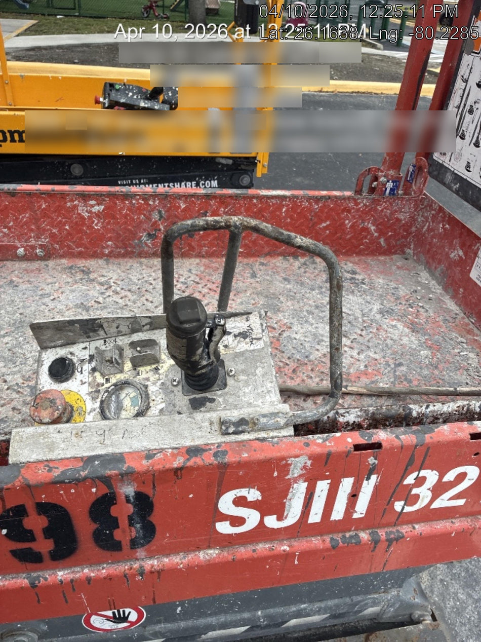 2018 Skyjack SJIII-3219 Skyjack SJIII3219 Scissor Lift w/Trojan Batteries