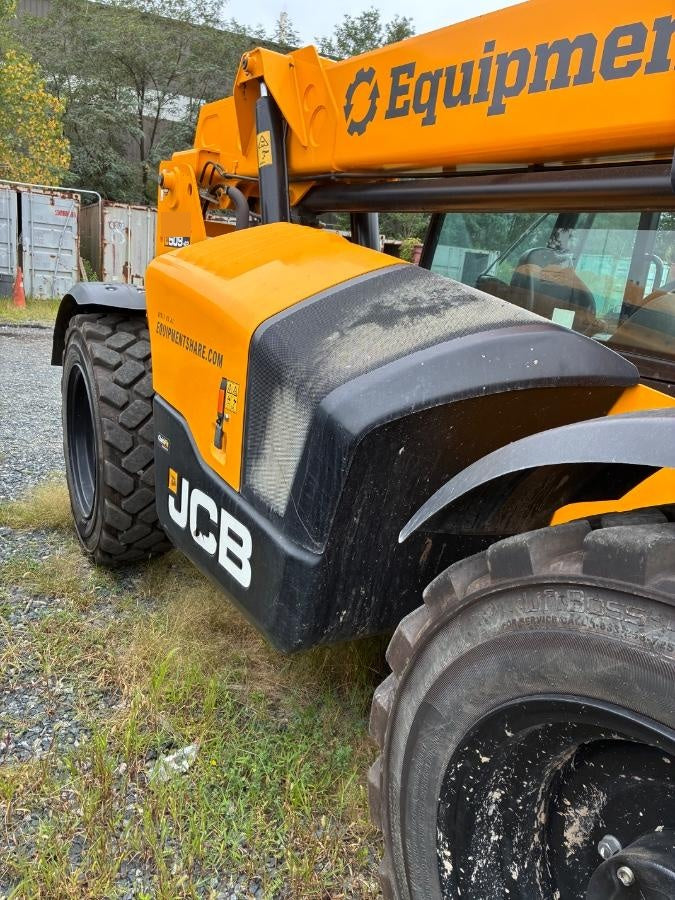 2025 JCB 509-42
