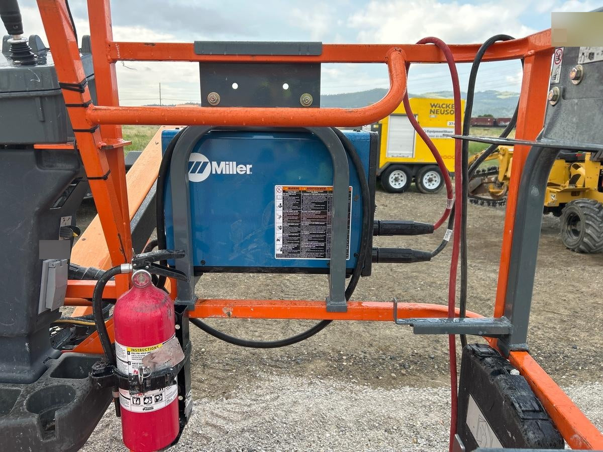 2025 MILLER ELECTRIC CST-282