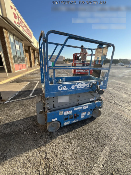 2018 Genie GS-1930 Genie GS-1930 w/Fixed Rail, Chain Entry