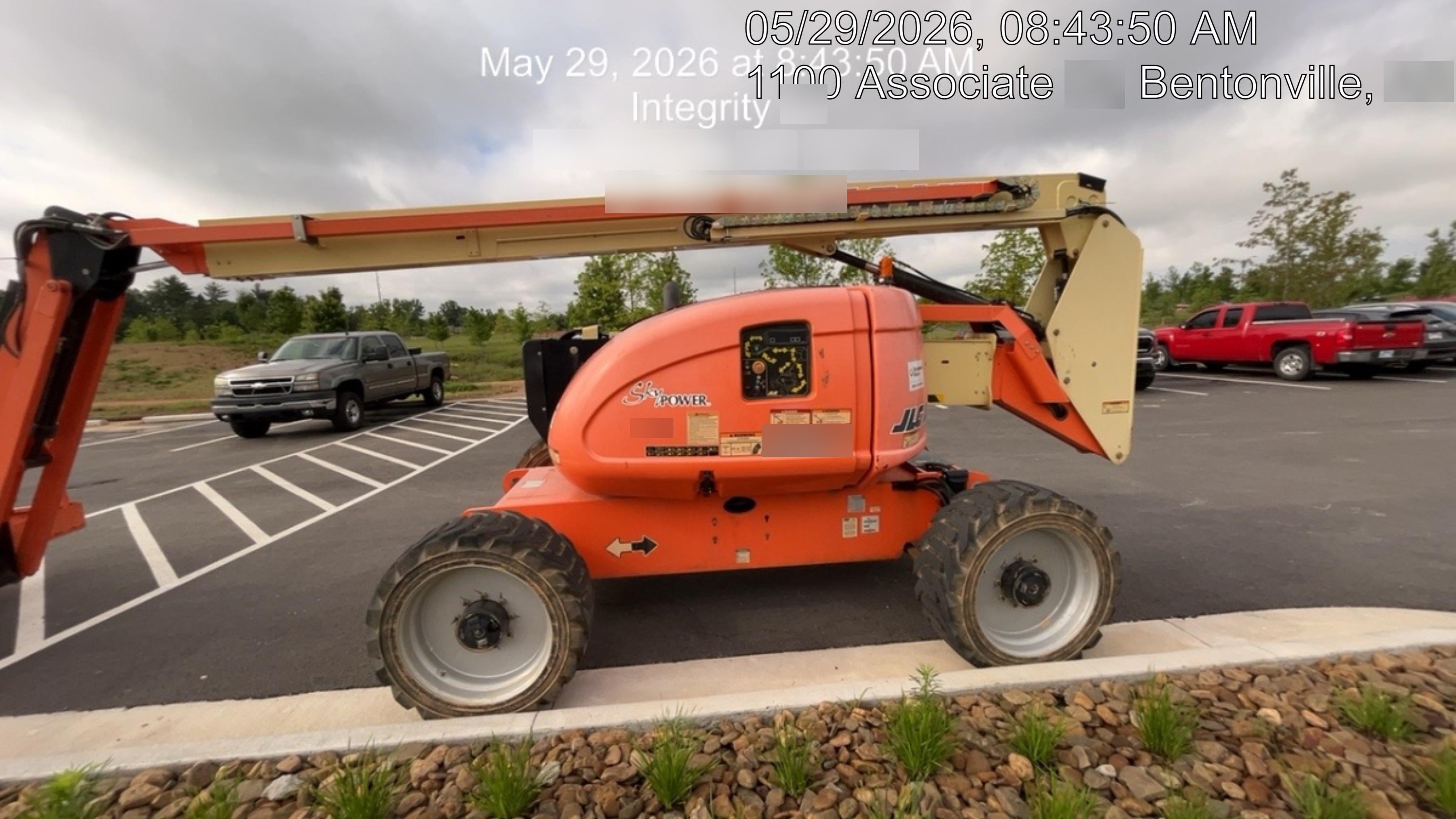 2019 JLG 600AJ