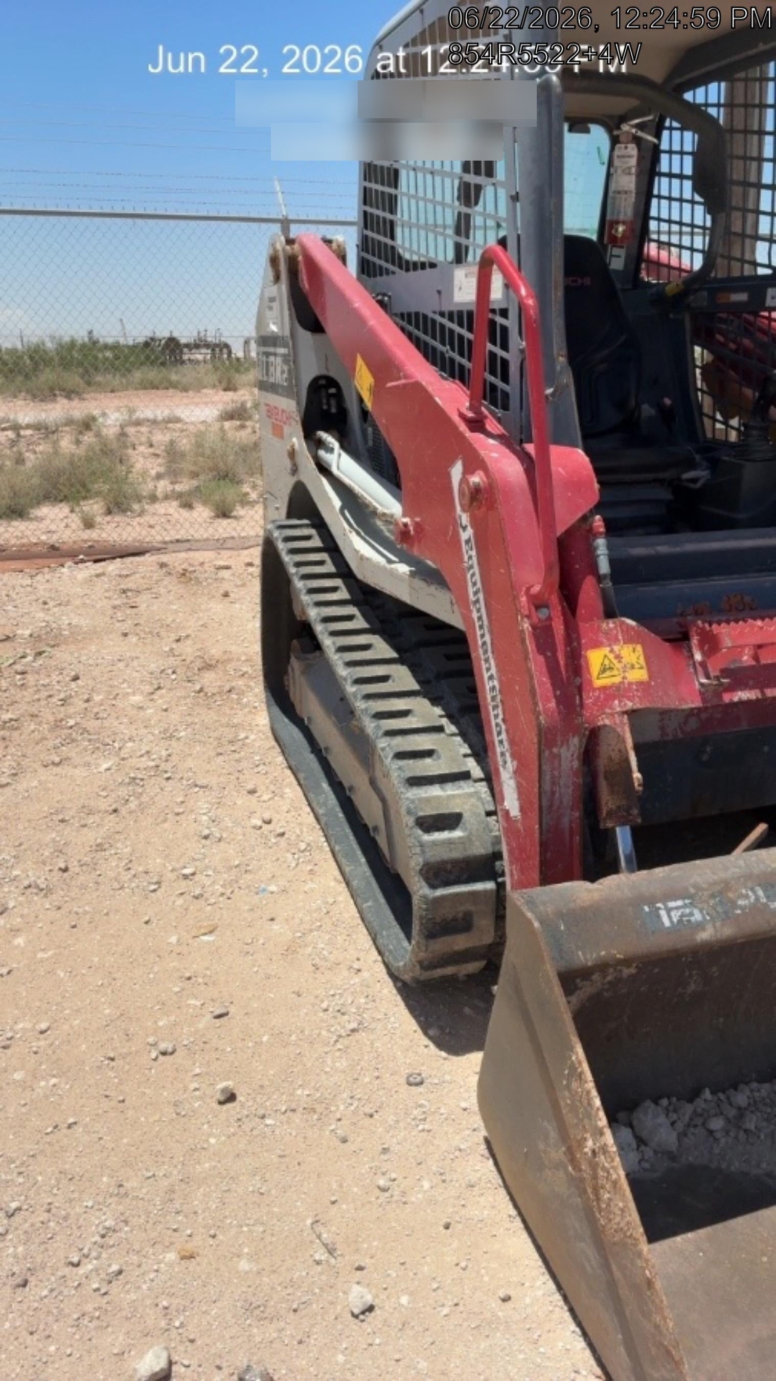 2022 TAKEUCHI TL8R2-R