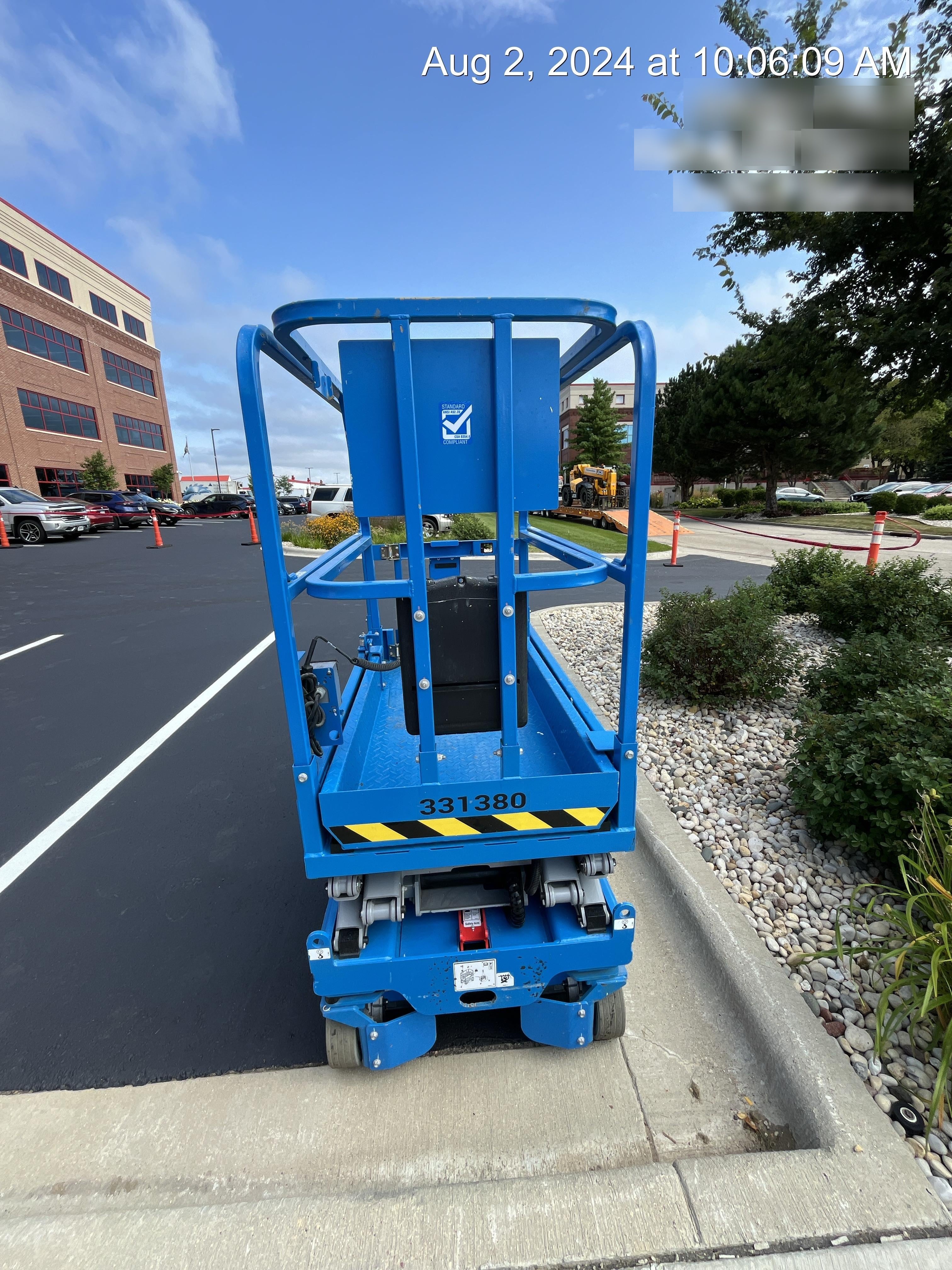 2023 GENIE GS-1432