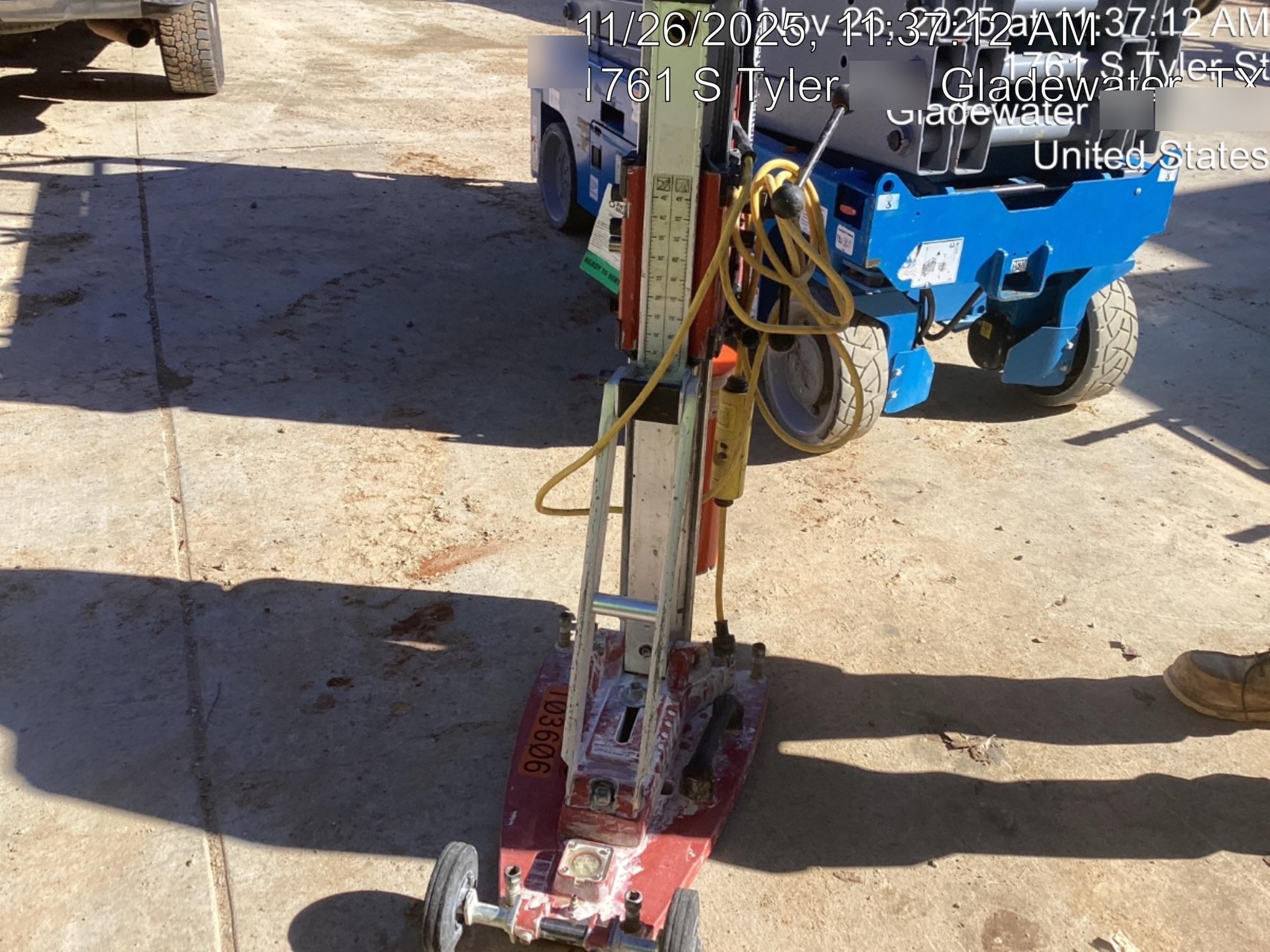 2020 HILTI DD250E