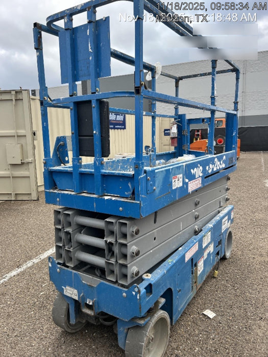 2017 Genie GS-2632 Standard