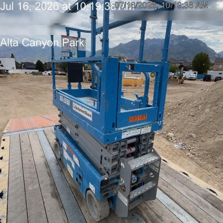 2020 Genie GS-1930 Solid Non Marking Tires, Beacon, Folding rails with half height swing gate, 800W Inverter