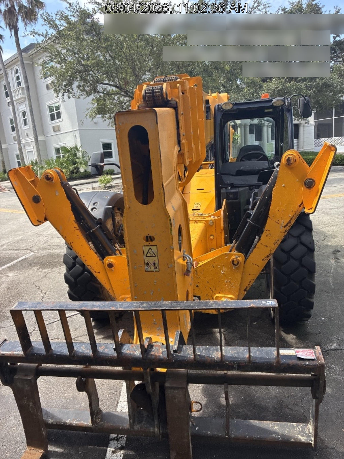 2023 JCB 510-56