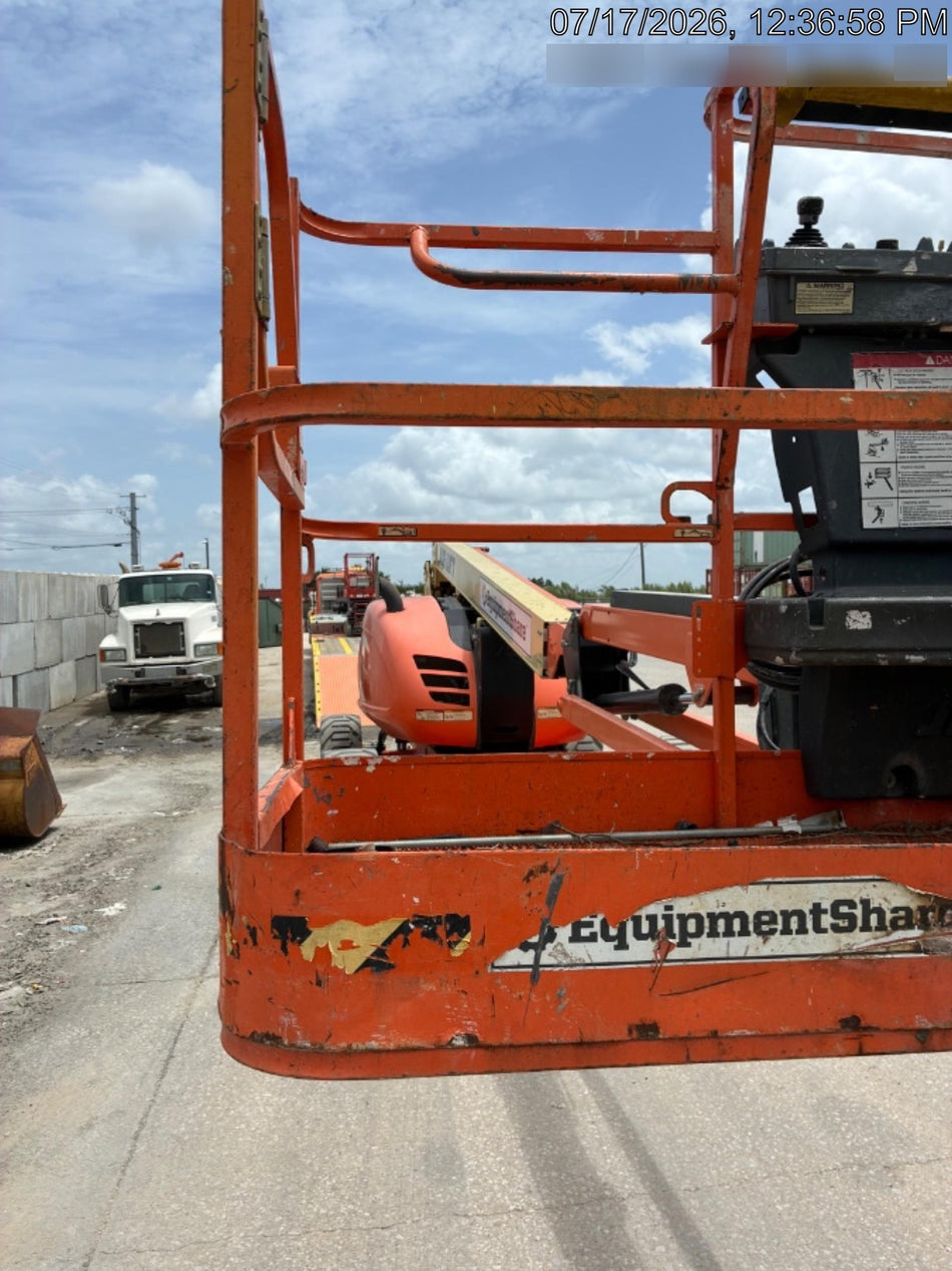 2021 JLG 600AJ