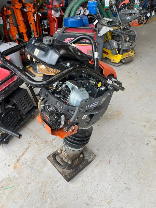 2024 HUSQVARNA LT6005