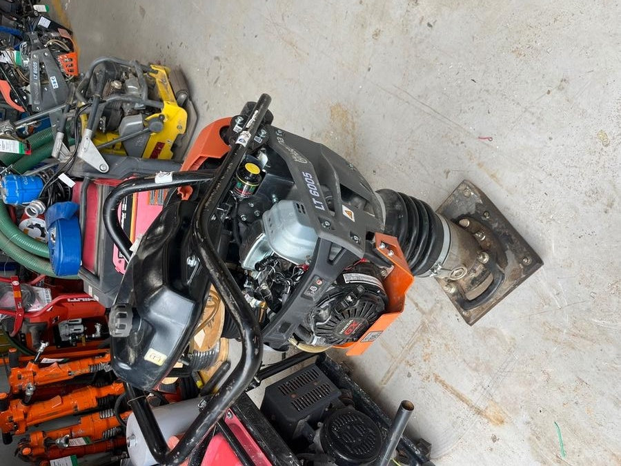 2024 HUSQVARNA LT6005