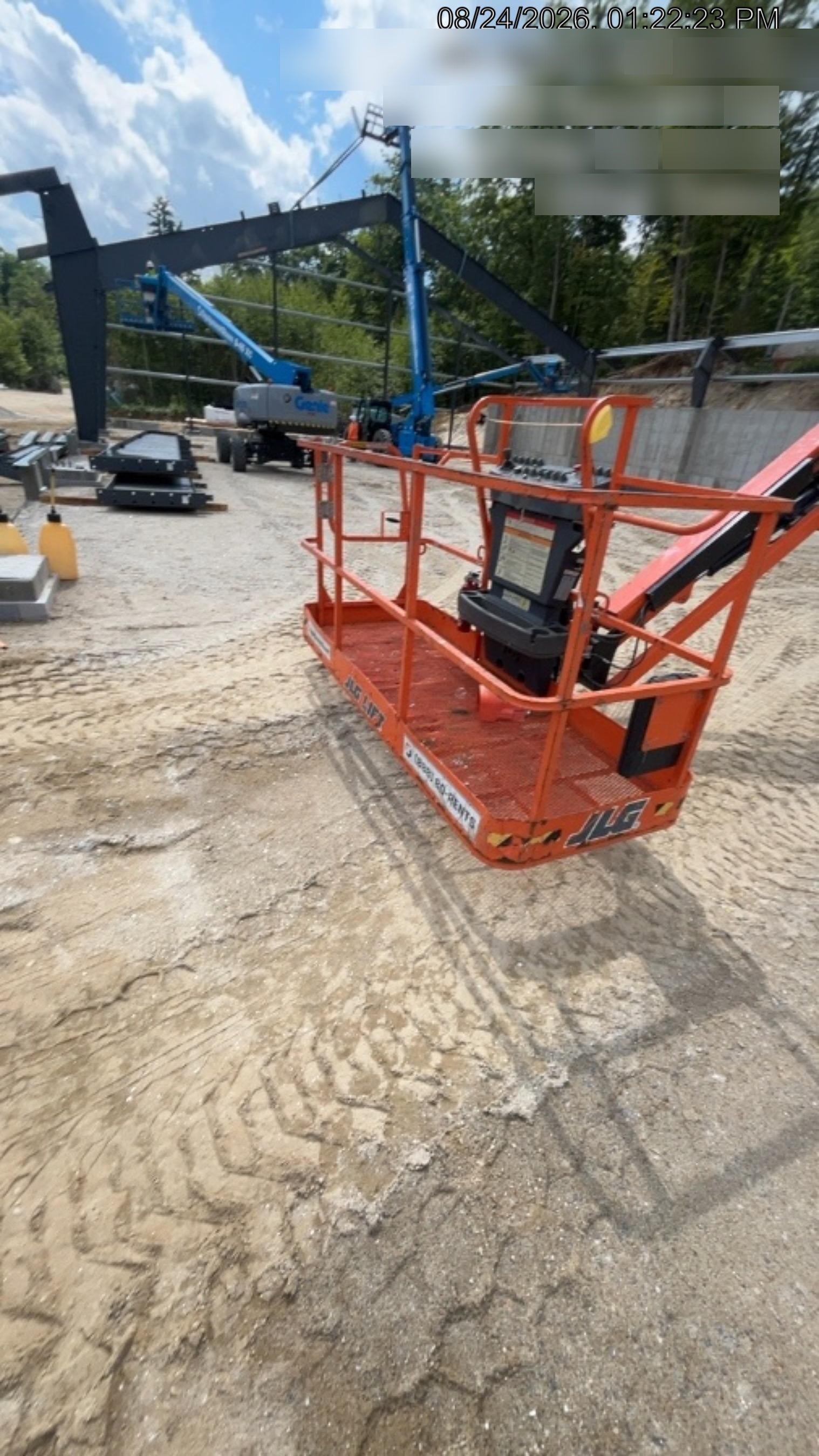 2022 JLG 460SJ