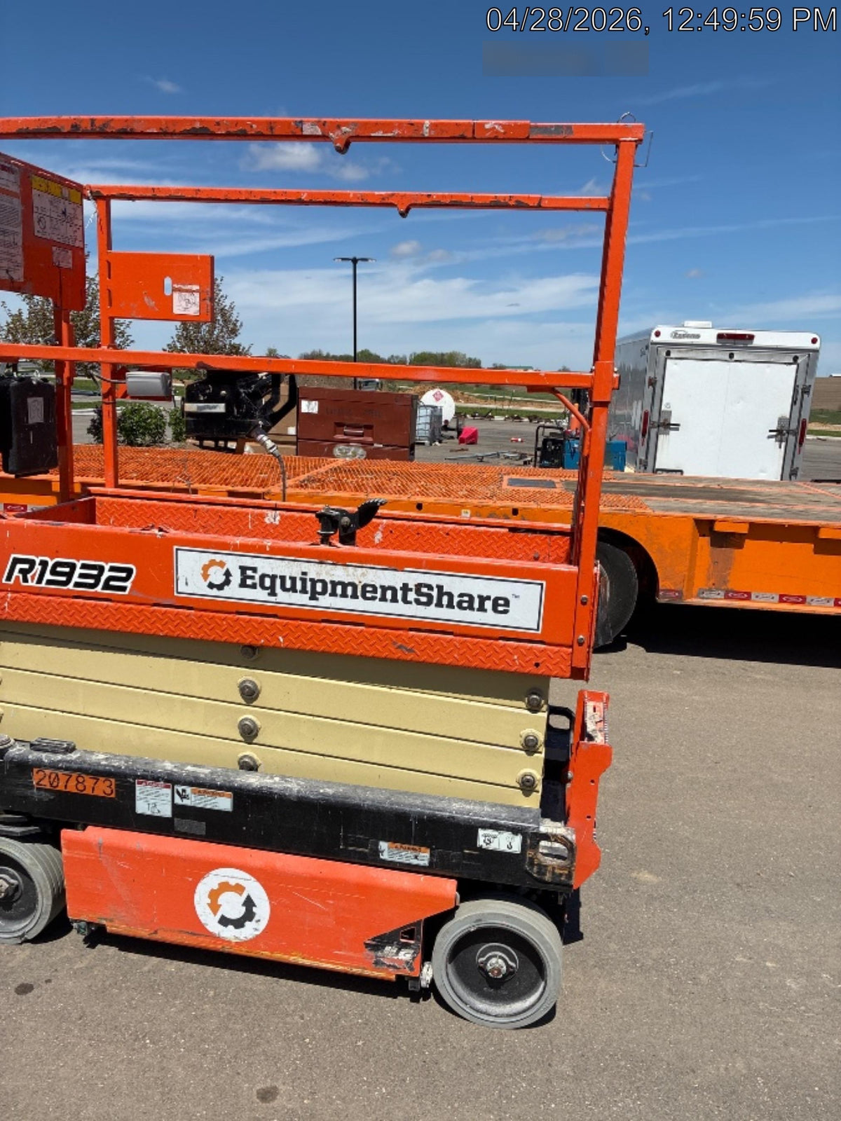 2022 JLG R1932