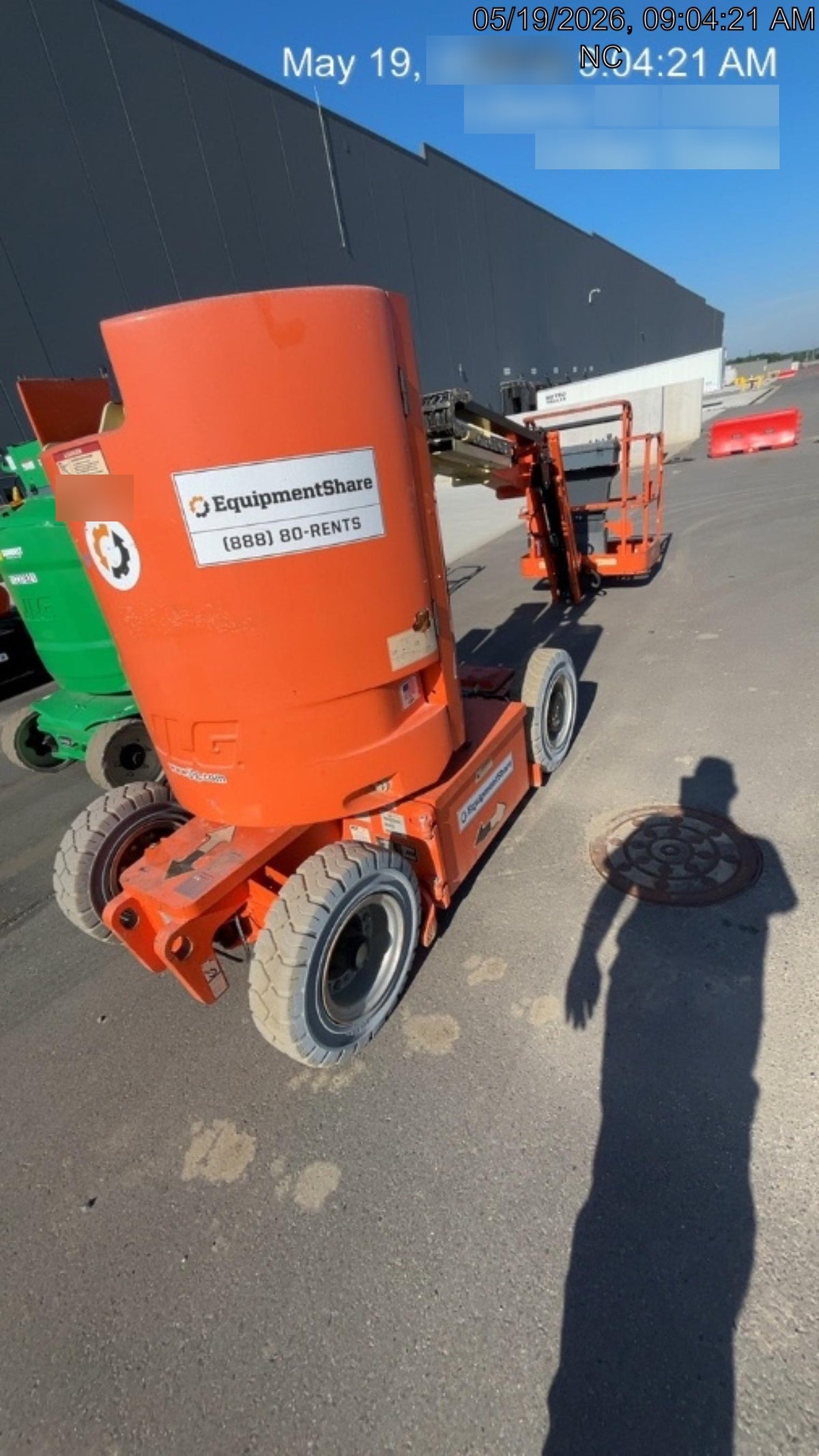 2019 JLG E300AJP