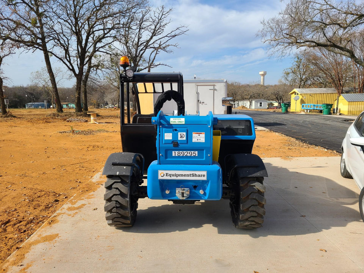 2021 GENIE GTH-5519