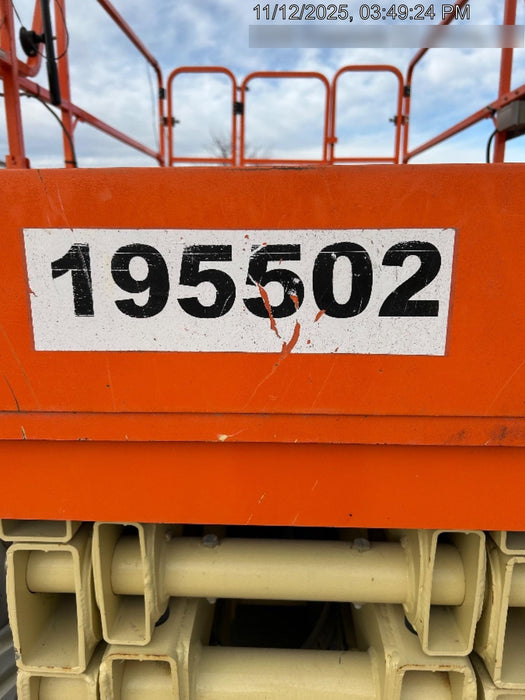 2021 JLG RT4069