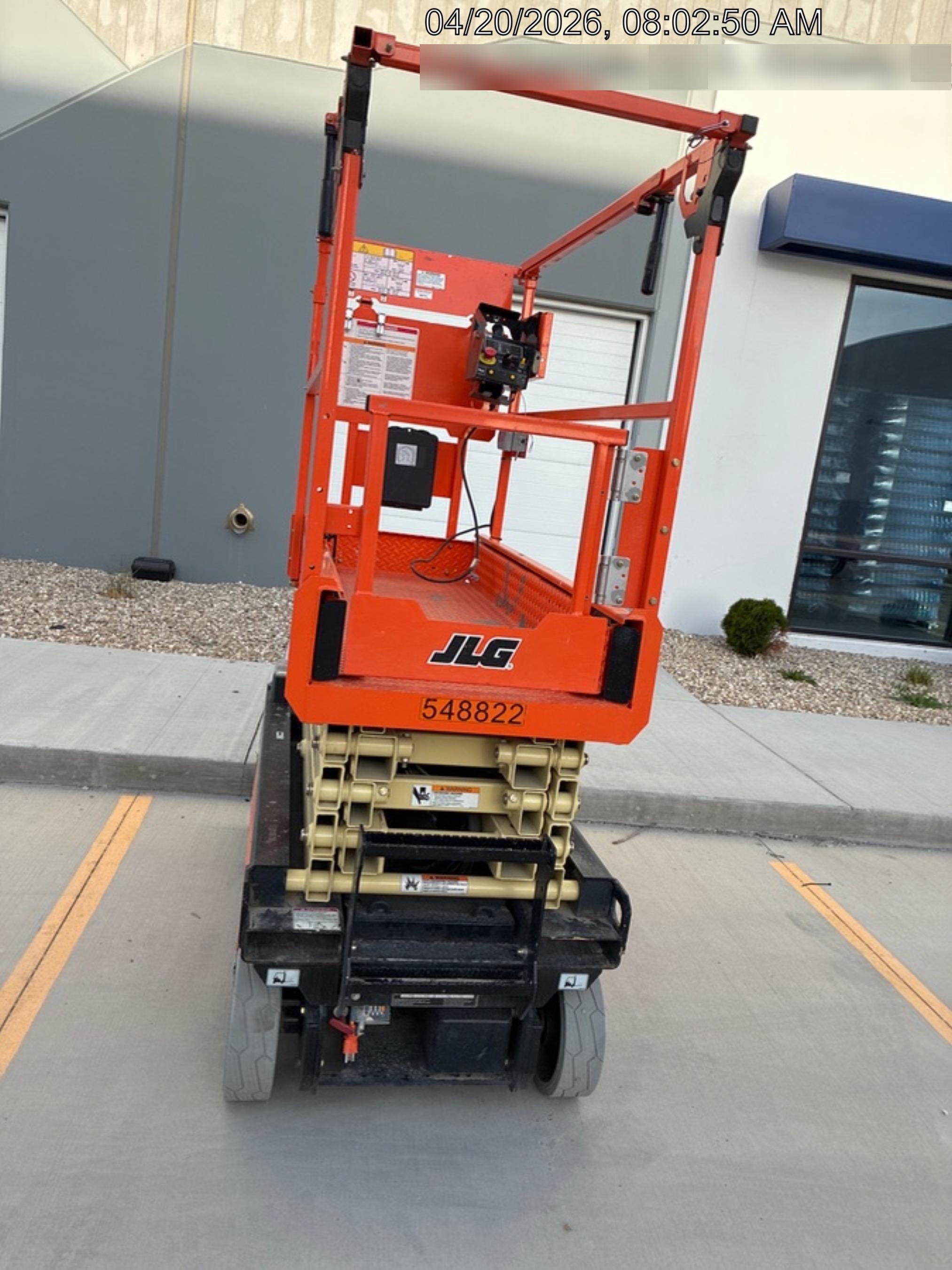 2025 JLG ES1932