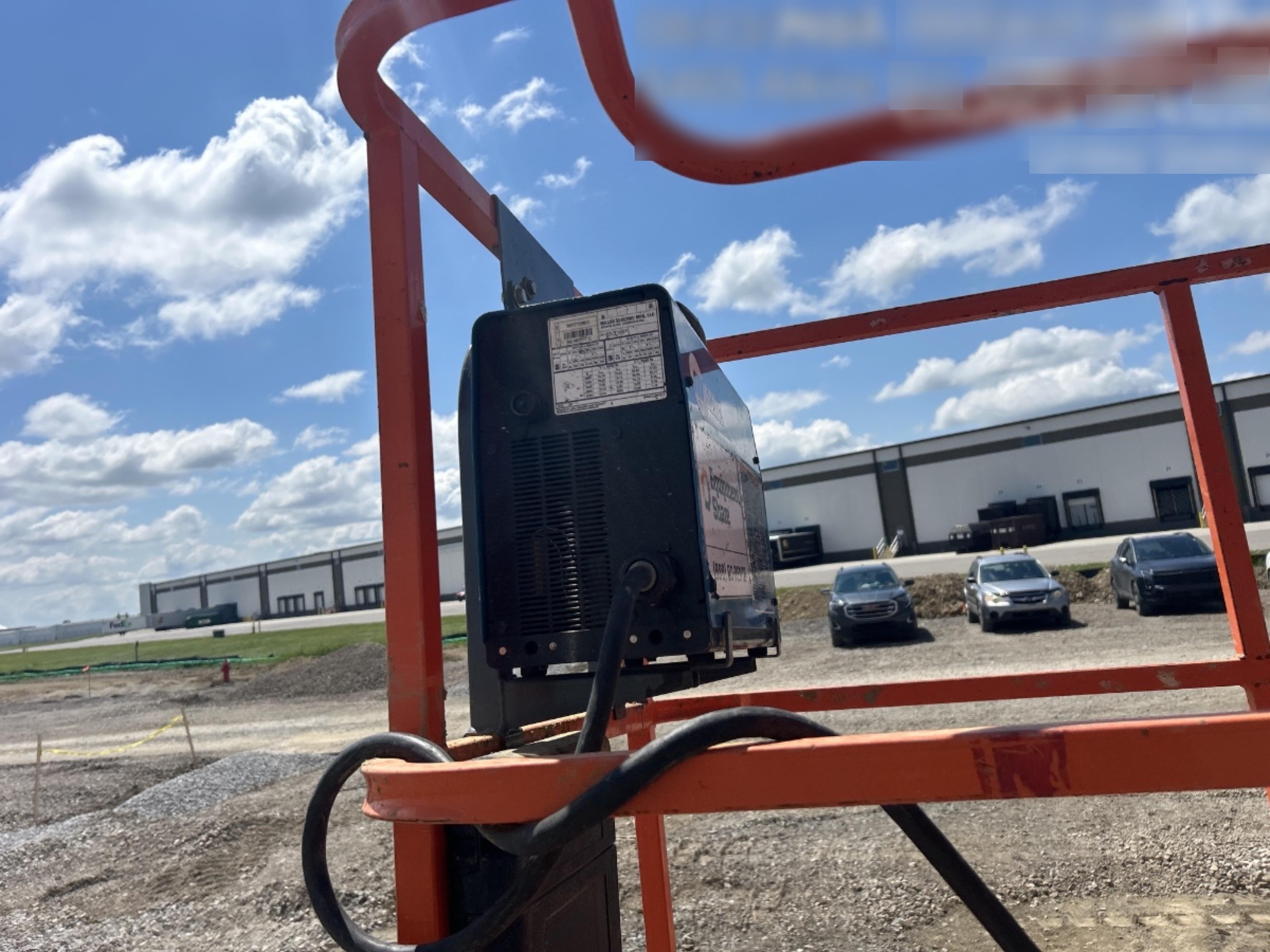 2025 MILLER ELECTRIC CST-282