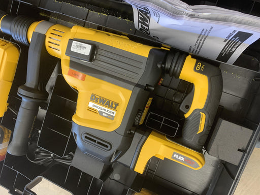 2021 DEWALT DCH614X2
