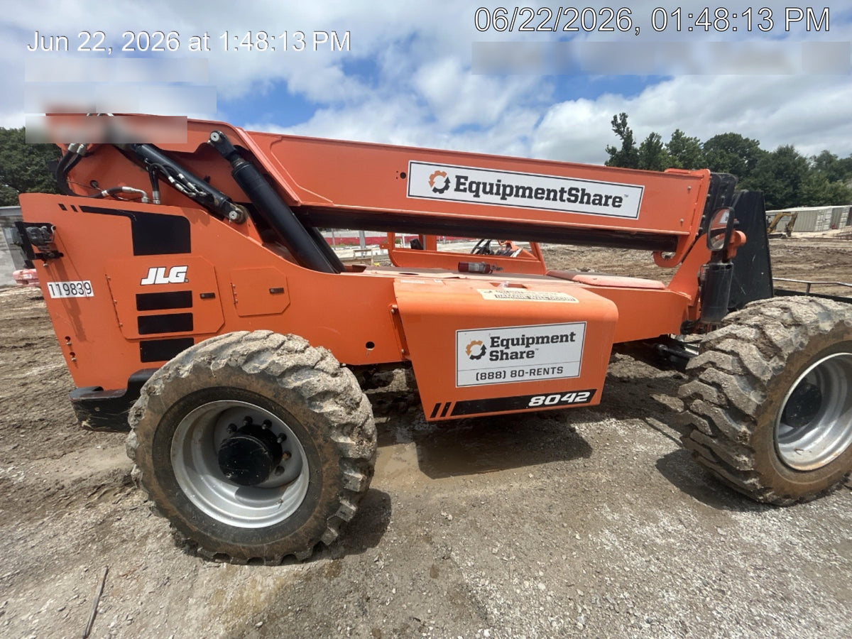 2021 SKYTRAK 8042
