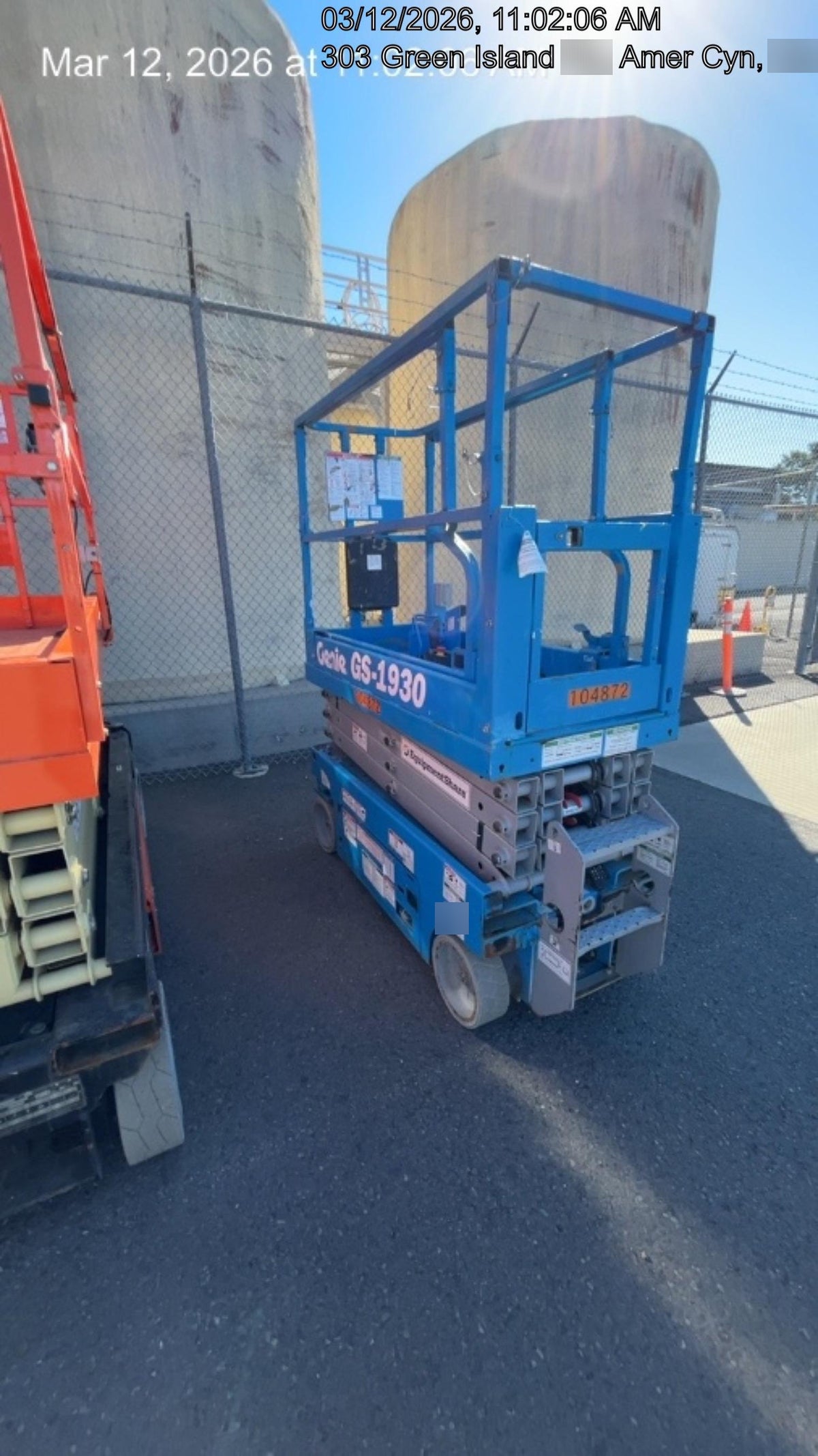 2020 Genie GS-1930 Solid Non Marking Tires, Beacon, Folding rails with half height swing gate, 800W Inverter