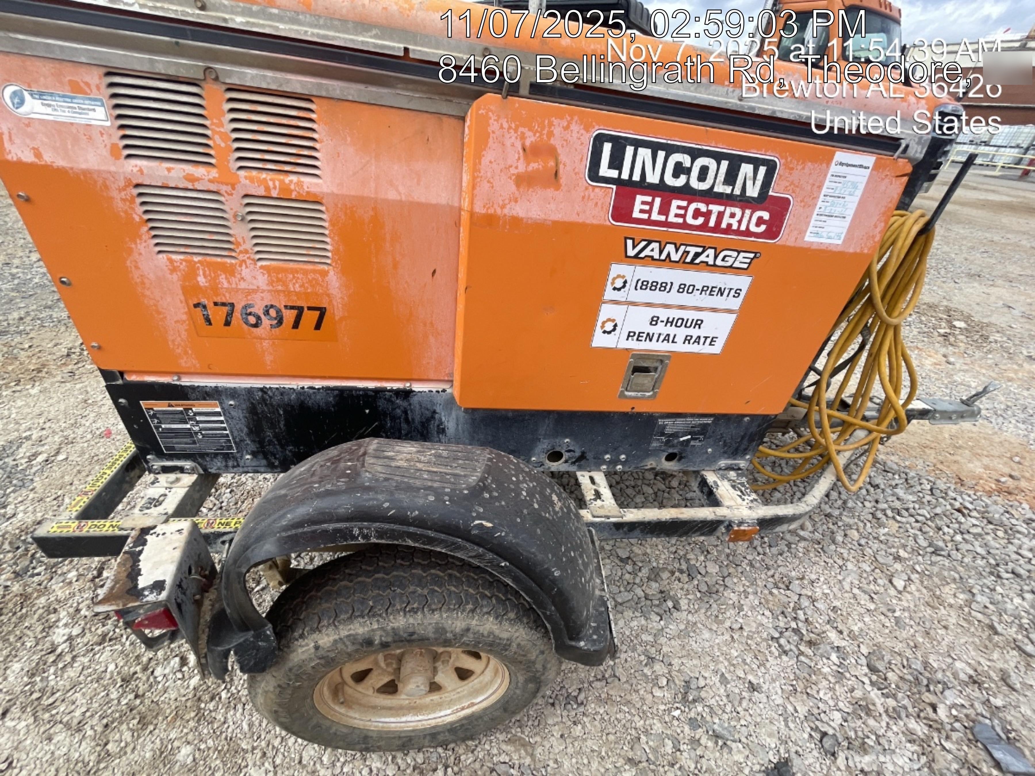 2021 Lincoln Electric Vantage 322 Vantage 322 Ready Pak 3 w/ Decals, ORANGE (includes trailer, cable rack, fender light kit) NO Telematics