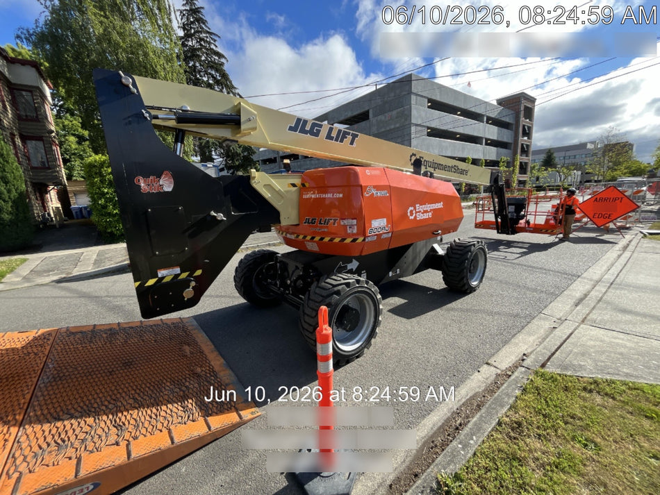 2026 JLG 800AJ