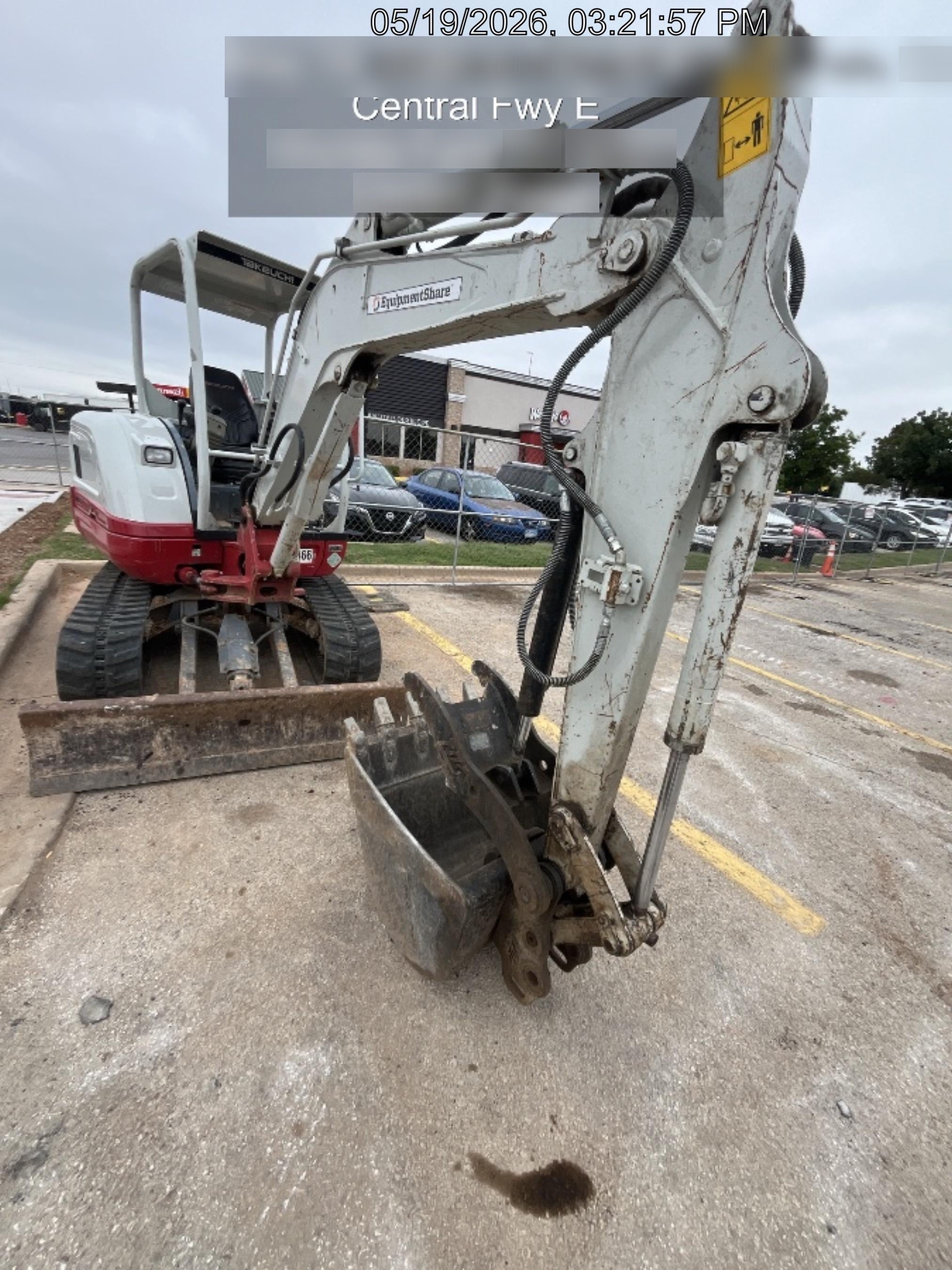 2021 TAKEUCHI TB235-2R
