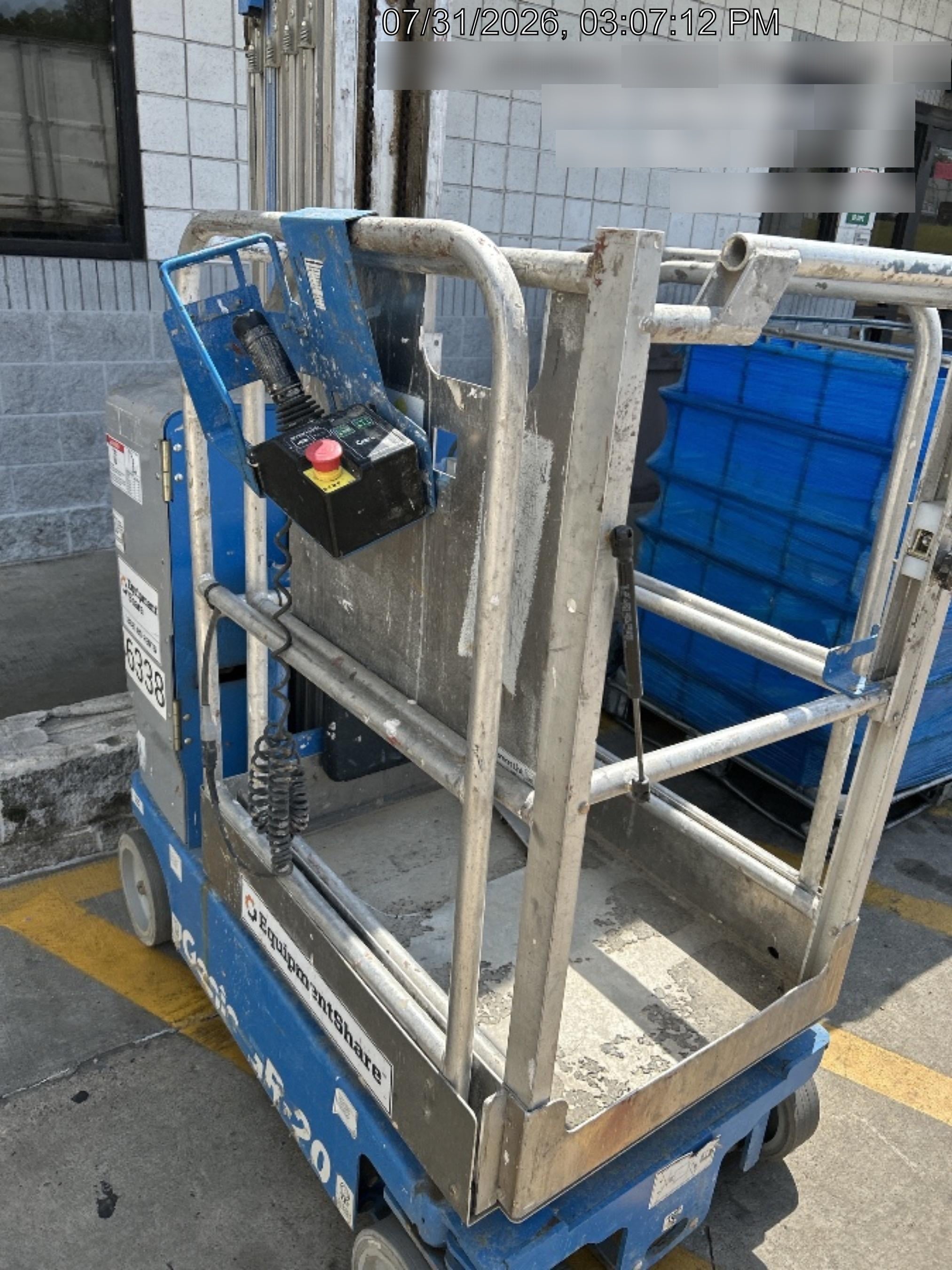 2019 GENIE GR-20
