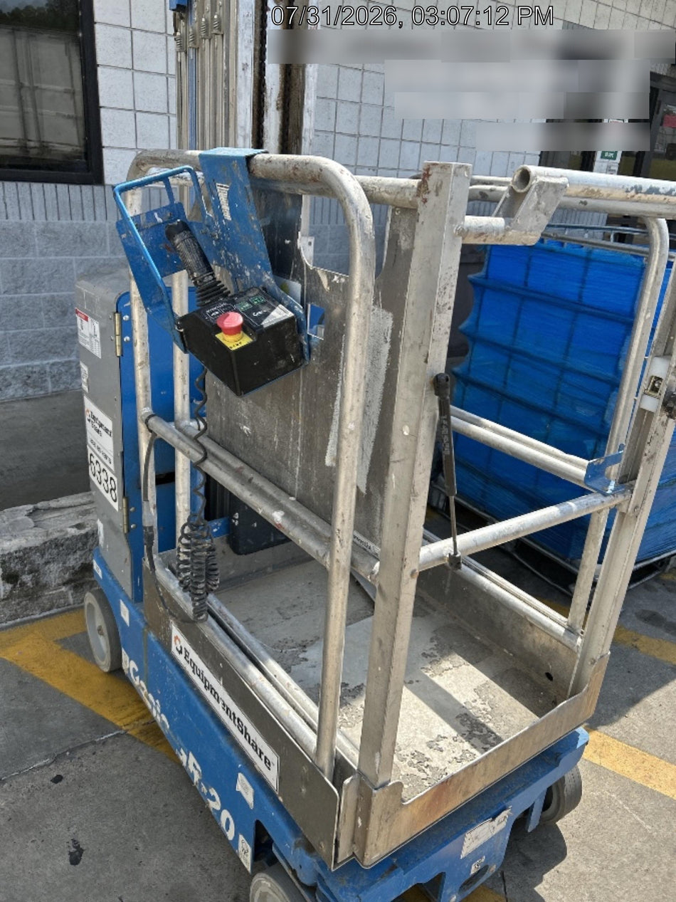 2019 GENIE GR-20