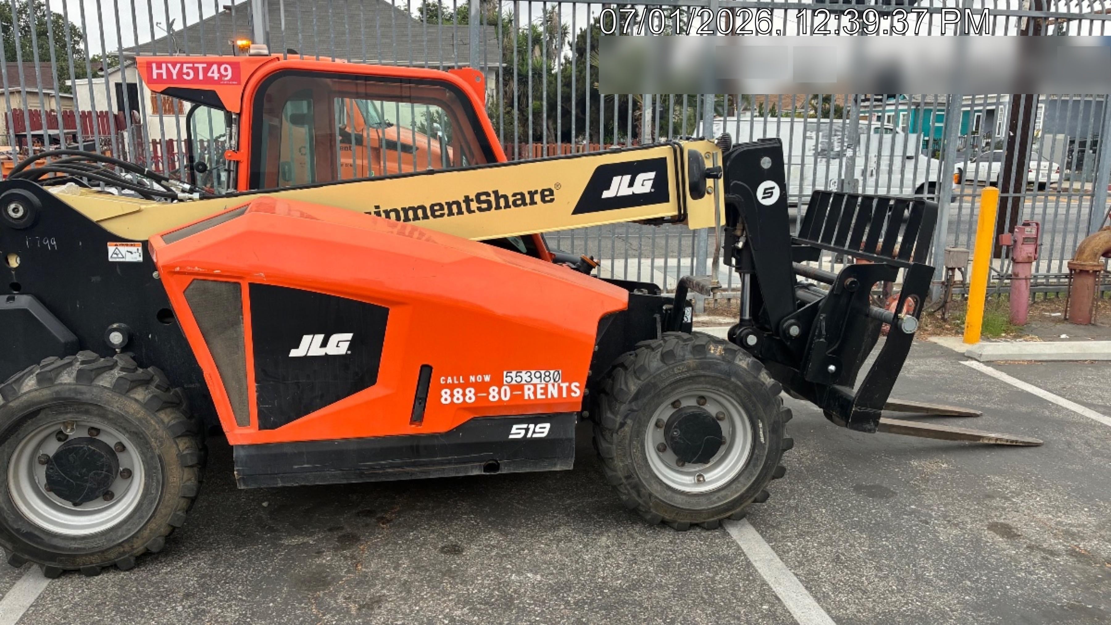 2025 JLG 519